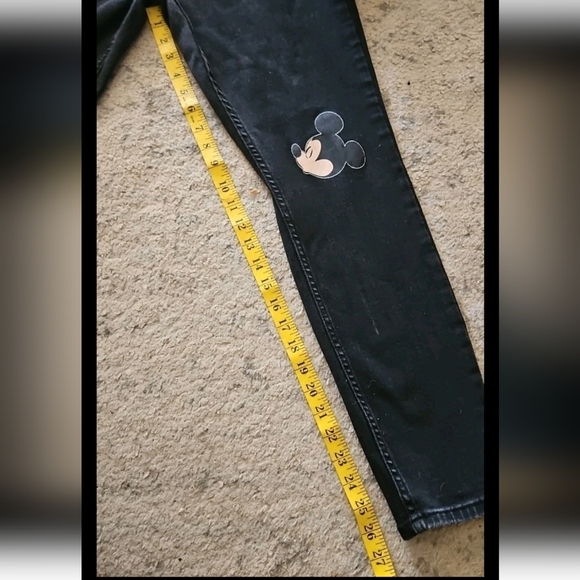 Disney Mickey Mouse & Minnie Mouse Kissing Patch High-Waisted Black Jeans 15 - Picture 11 of 13